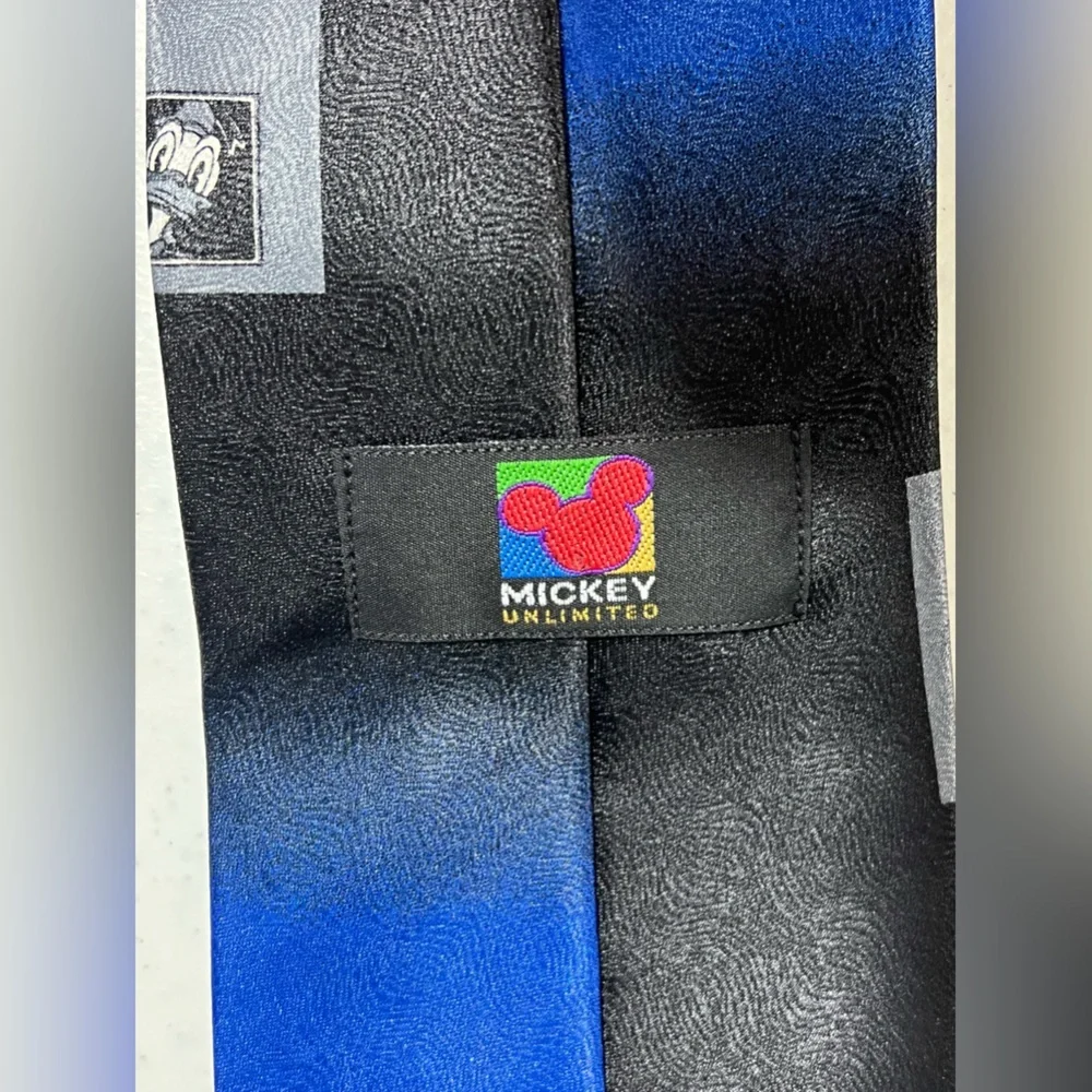 Donald Duck Disney Necktie
